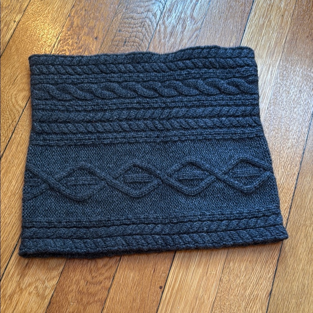 Gray Cable Knit Neck Warmer (Snood)